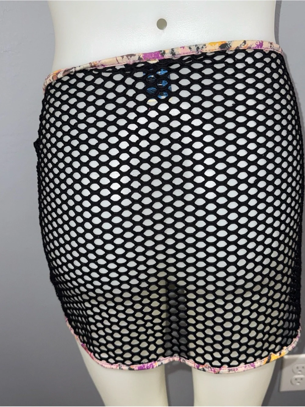 Ritchie Swimwear Fishnet Wrap Sarong OS Vintage Colorful Trim Summer *READ